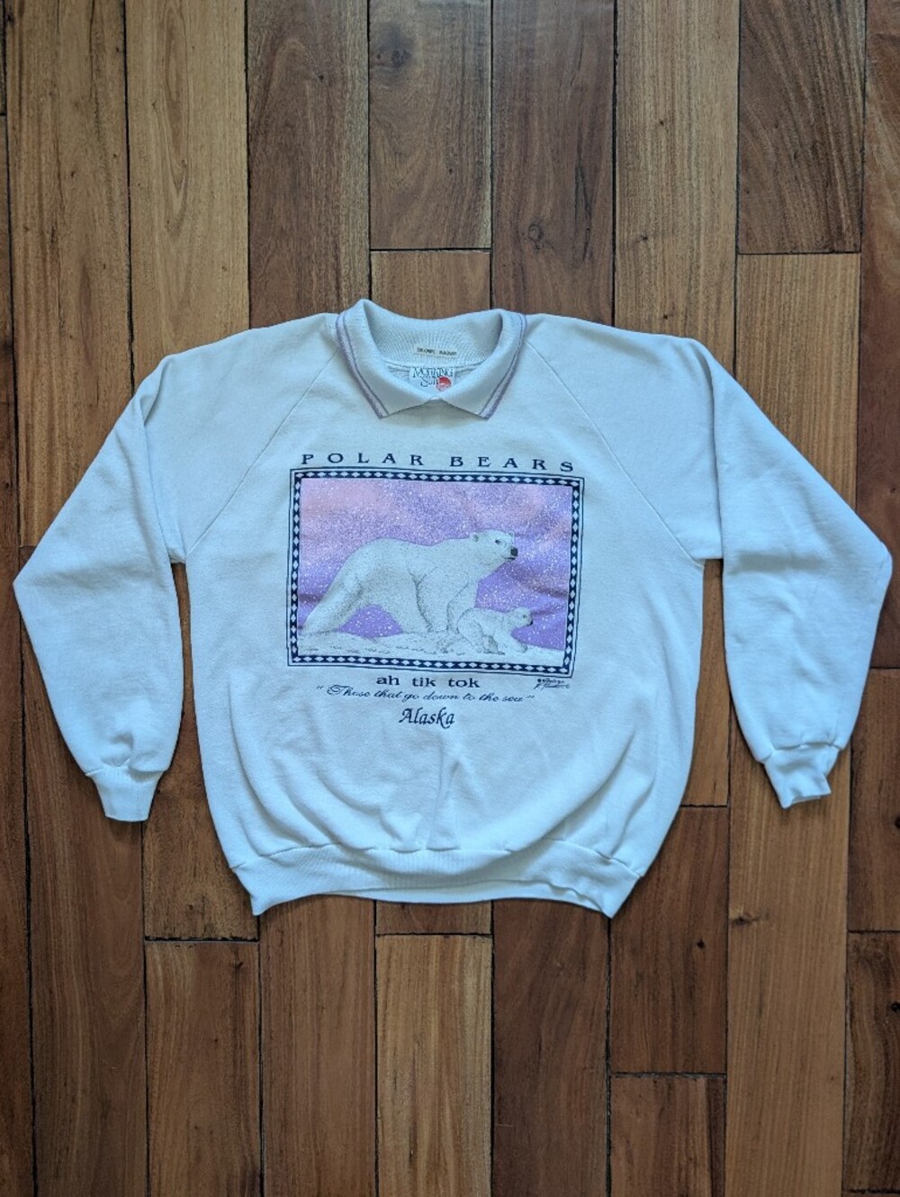 Alaskan Polar Bears Vintage Crewneck (L)